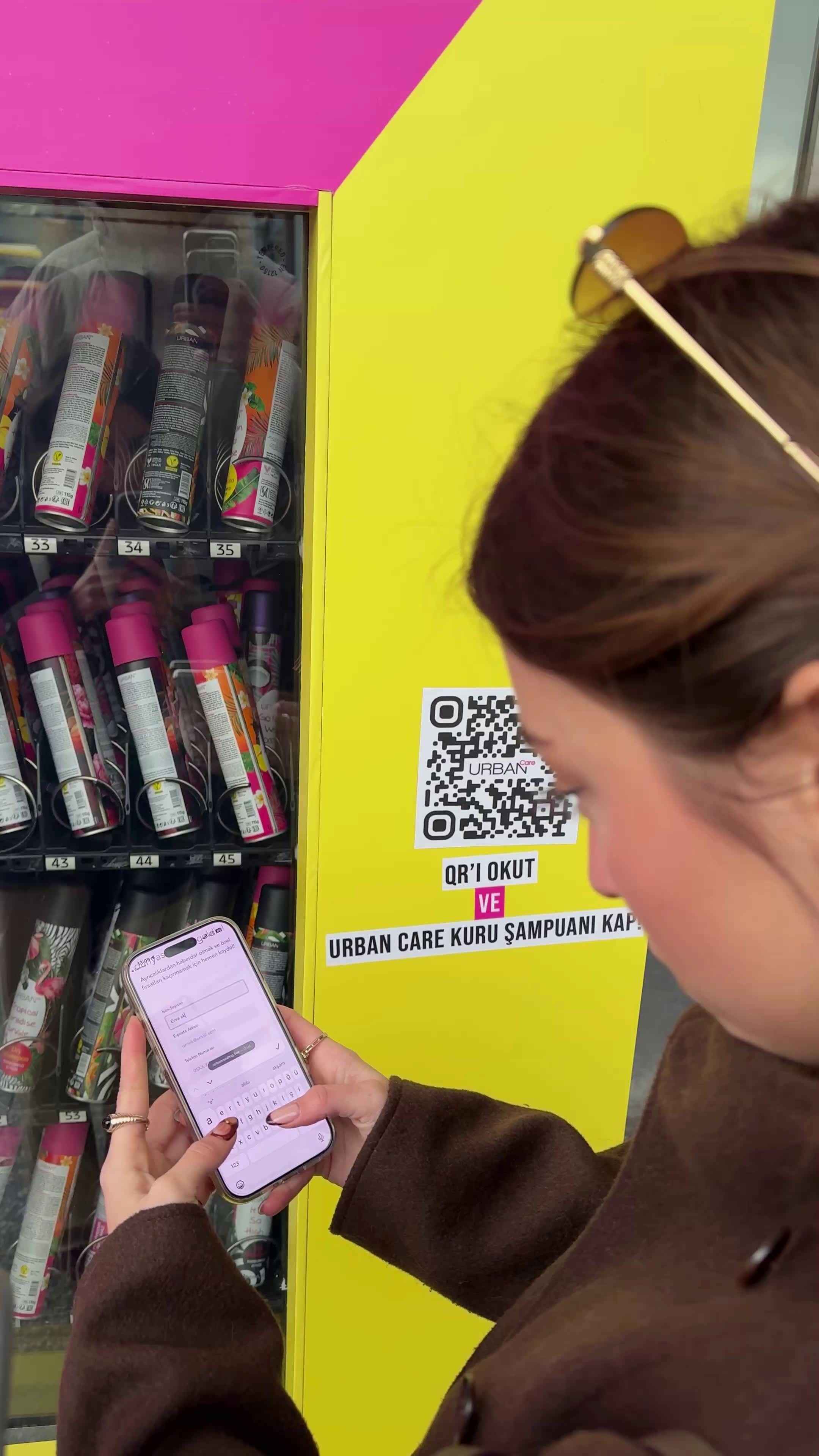Interactive Vending Machine, Etkileşimli Otomat Kirala - Etkinlik Çekimi 1