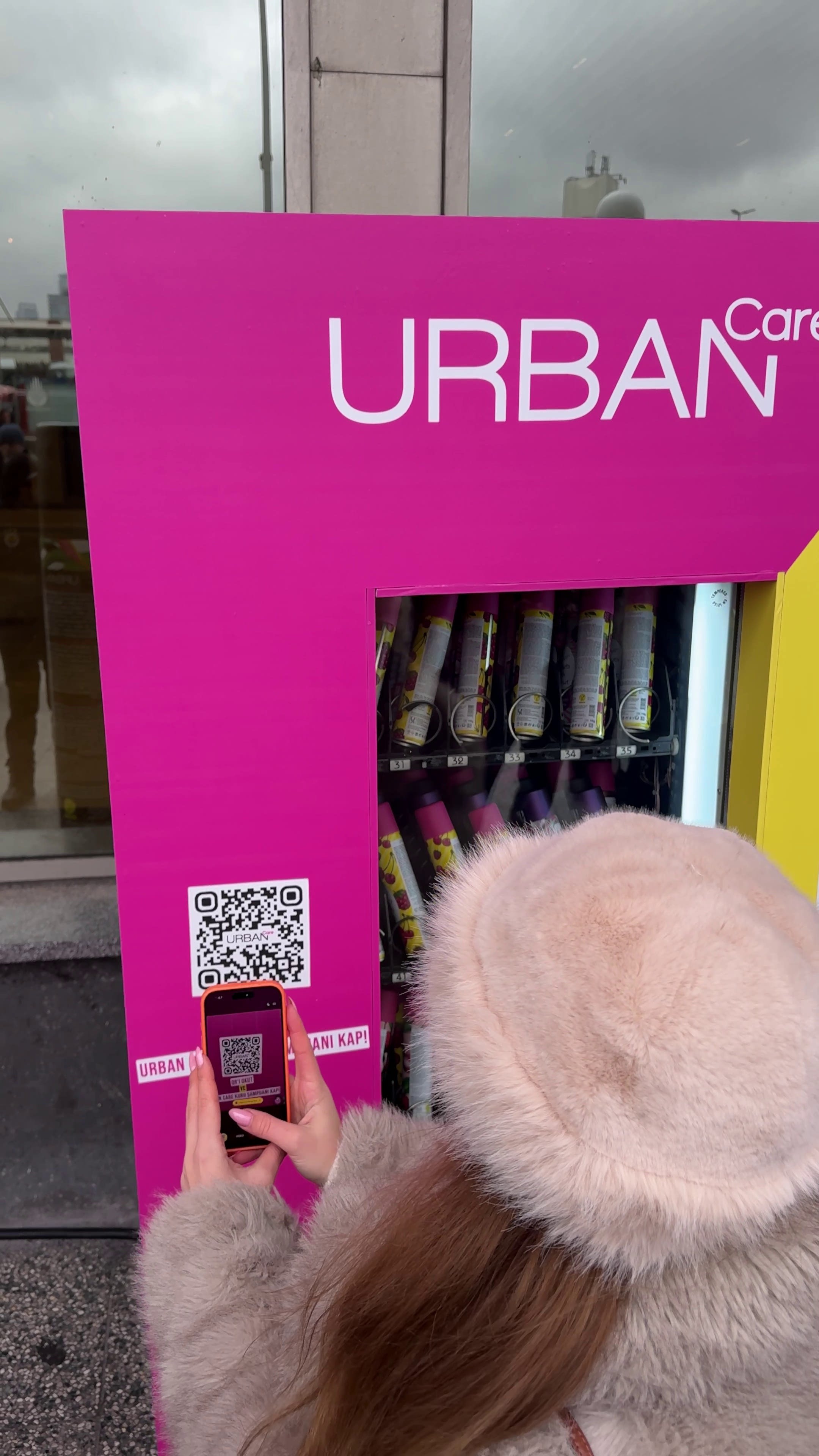 Interactive Vending Machine, Etkileşimli Otomat Kirala - Kurulum Detayı 17