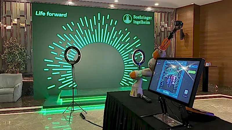 Glambot - Event Photo 5