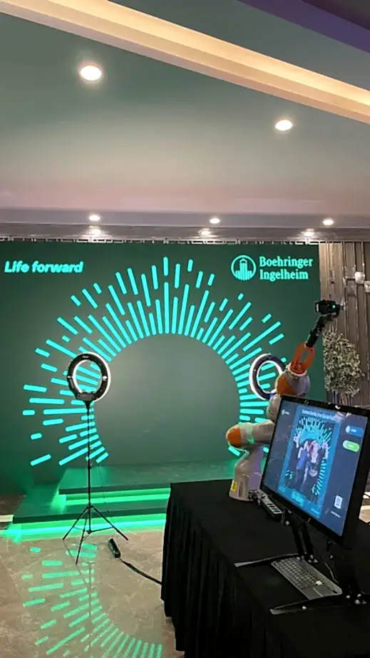 Glambot - Event Capture 21