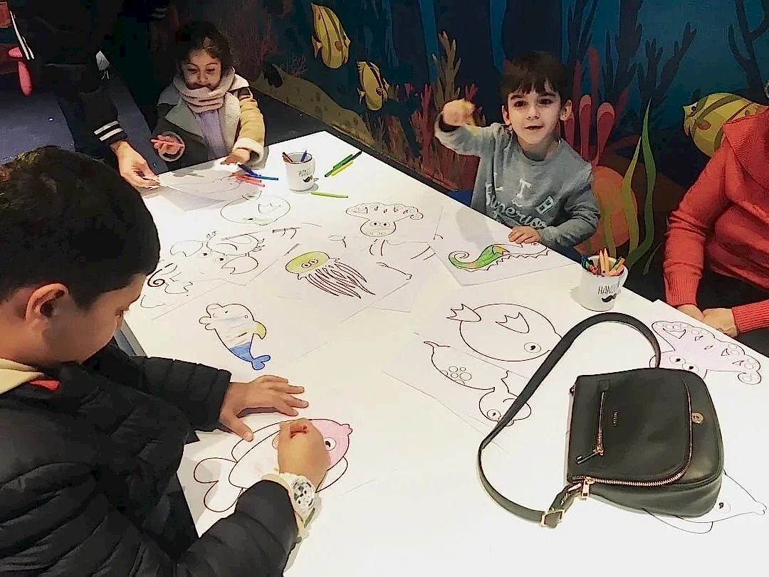 IST Marina Mall Interactive Aquarium - Event Capture 1