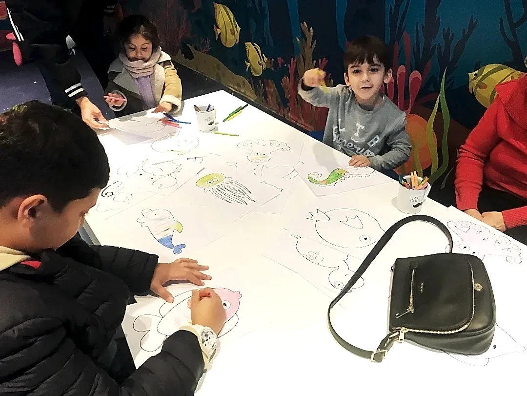 IST Marina Mall Interactive Aquarium - Event Photo 10